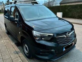 ② opel combo 1.5 diesel 067.000 km année 2020 — opel — 2ememain