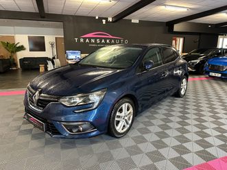 renault megane iv berline dci 90 energy life / distribution a jour