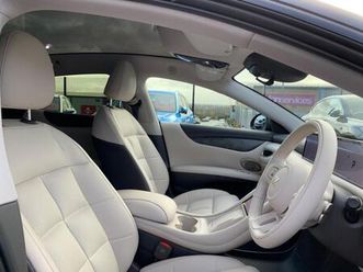 2025 100kwh performance saloon auto 4wd 5dr automatic