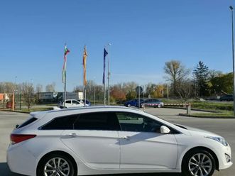 hyundai i40 cw fifa world cup edition * * * 1.7 crdi navi, cam