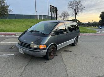 1991 toyota previa le rwd