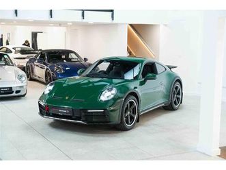 992 dakar, paint to sample irish green, 18-way seats, 1 owner (known by us since new) and porsche warranty