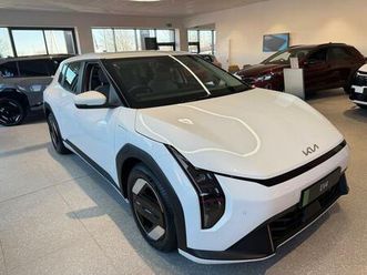 81.4kwh air auto 5dr