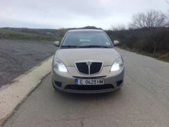 lancia ypsilon заводска газ ≫ 2010 • 2 250 eur • id