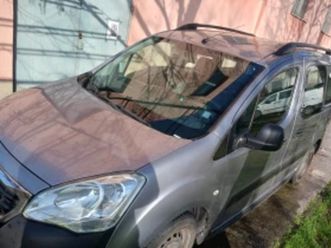 peugeot partner ≫ 2017 • 5 500 eur • id