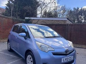 toyota verso s 1.33 dual vvt-i tr mpv 5dr petrol multidrive s euro 5 (98 ps)