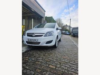 1.6 16v exclusiv euro 5 5dr