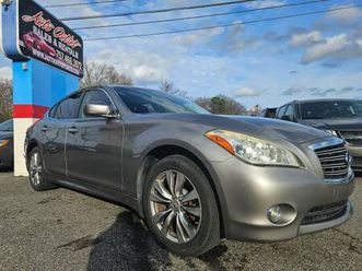 2012 infiniti m37x