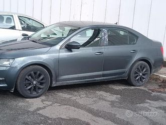 skoda octavia 1,6 dsg 7 marce