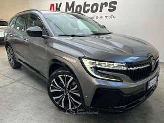 full hybrid e-tech 200 cv iconic