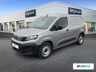 e-partner fourgon m 800 kg 136 ch batterie 54 kwh