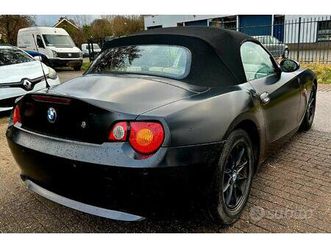 bmw z4 roadstar 2.2 benzina del 2004
