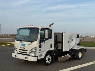 2019 isuzu npr tymco 210 sweeper