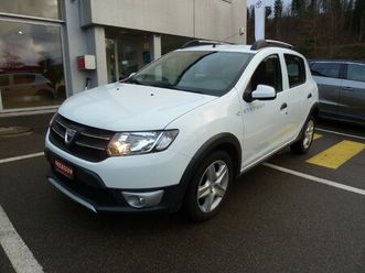 sandero tce 90 stepway lauréate