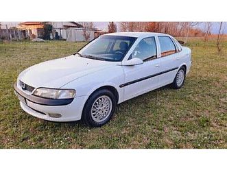 opel vectra 1.8i 16v cat 4 porte cd clima epoca st
