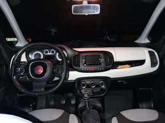 500l living 1.3 mjt pop star 85cv