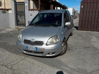 toyota yaris 1.0 benzina