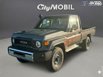 toyota land cruiser 4.0 v6 pickup enojna kabina