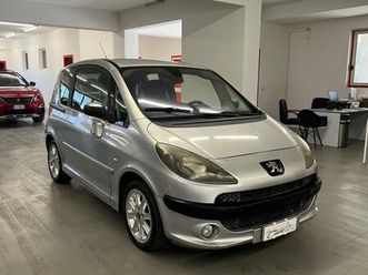 peugeot 1007 1.4 hdi happy