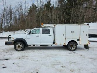 2016 ram 5500 crew cab 4x4 6.7 cummins diesel utility service truck