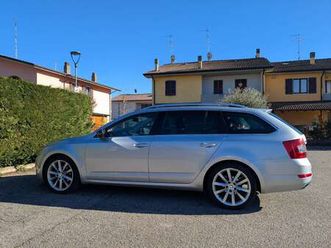 wagon 1.6 tdi style 110cv dsg