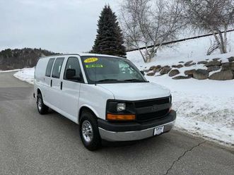 2017 chevrolet express 2500 ***one owner***