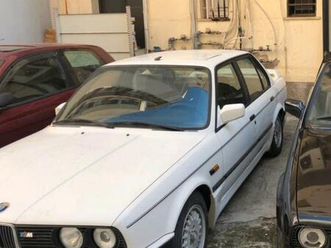 bmw 325 i e30 m-tech
