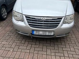 chrysler chryisler vojager 2006