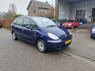 xsara picasso 1.8i-16v attraction