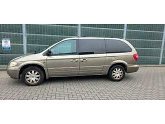 ② cargo léger à cabine double chrysler grand voyager limited 2 — chrysler — 2ememain