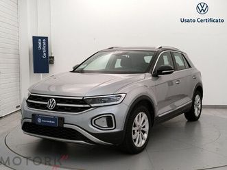 volkswagen t-roc 1.0 tsi style 115cv del 2025 usata a busto arsizio