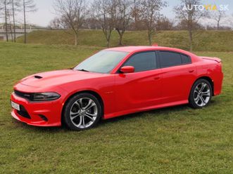 dodge charger 5.7 hemi rt 276kw rok vyroby 2020 za 28 999 €