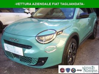 fiat 600 hybrid 110cv dct6 mhev la prima navi e telecamera