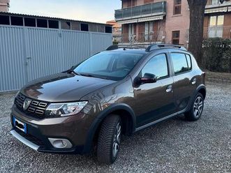 dacia sandero stepway techroad 0.9 90cv turbo gpl