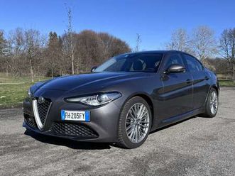 2.2 t business sport launch edition 180cv auto