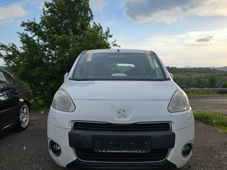 peugeot partner 1.6 hdi 7u043c 5сu043a 3,400 eur