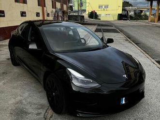 tesla model 3 tração traseira