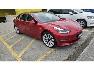 tesla 3 awd top stanje