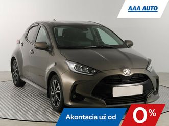 toyota yaris 1.5 vvt-i, sr,1.maj, serv.kniha, klíma