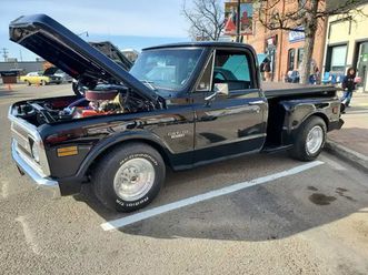 1969 chevy c10 396cu inch stepside.