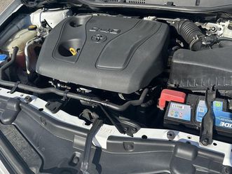 toyota auris carrinha agosto/14