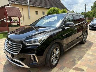 hyundai santa fe grandfe 2.2 crdi executive (automata) euro6 (7 személyes ) 7 személyes full extra