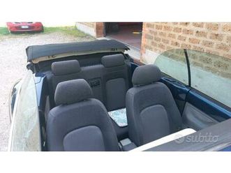 maggiolino new beetle benzina cabrio cabriolet eur