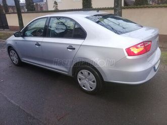 seat toledo 1.2 mpi entry magyarországi. szervizkönyv. egy tulaj