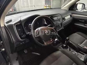 je mets ma voiture en très bonne état