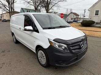 mercedes benz metris