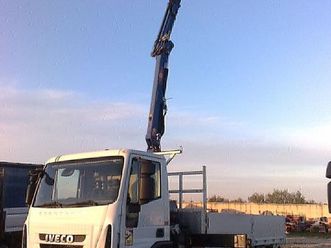 iveco eurocargo 75e18 cassone fisso con grù - 2010