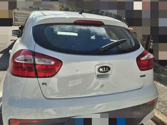 kia rio 1200