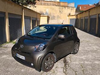 toyota iq 1.0 vvt-i 68ch automatique – 2011 – 91 000 km