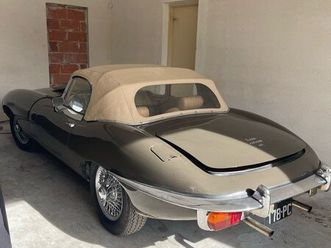 jaguar e-type 42